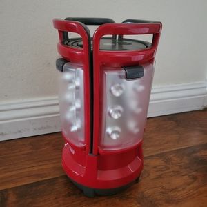 Coleman multi panel lantern